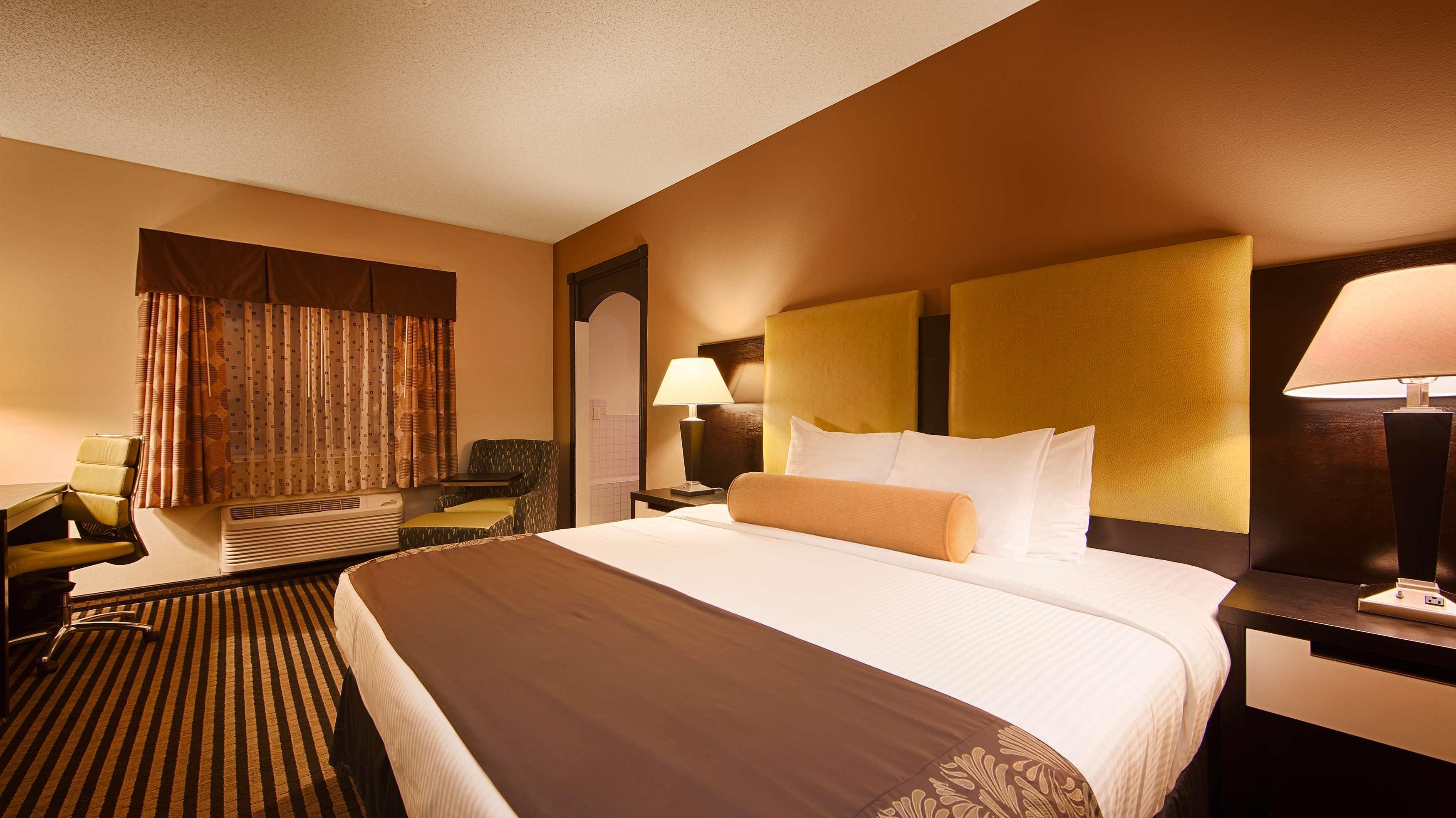 Best Western Plus Searcy Inn Buitenkant foto